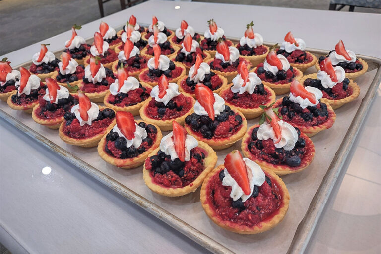 Fresh-Berry-Tartlette-Tray-DEERFIELD-.jpg